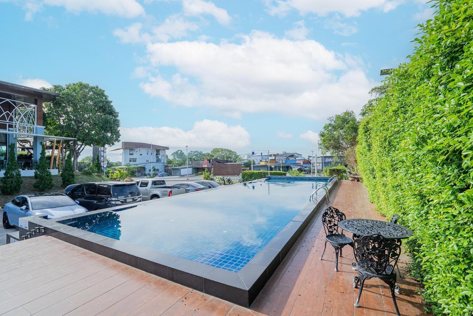 Nutchana Hill Boutique Hotel Hat Yai Extérieur photo